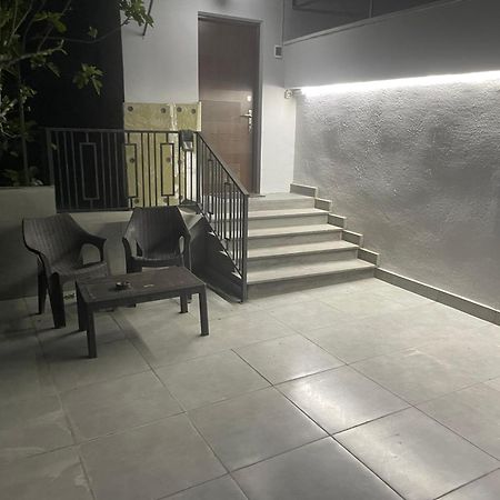 Sm Apartment Yerevan Exterior photo